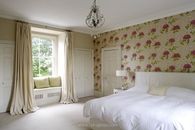 Angela Place - bedroom,floor - carpet,wallpaper