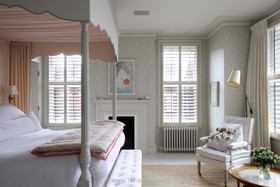 Annabel's House - period,bedroom,fireplace - working