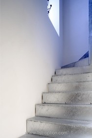 Audrey House - floor - concrete,modern,staircase