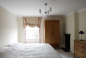 Audrey House - bedroom