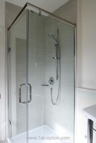 Audrey House - shower