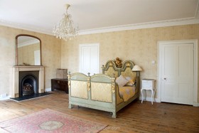 austen-house/thumbnails/austen-house_t_19.jpg