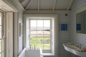 Bazeley House - bathroom,period