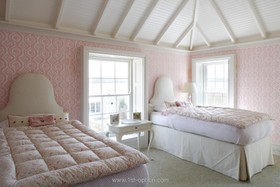 Bazeley House - bedroom,children's bedroom,wallpaper
