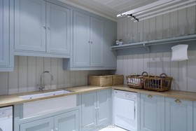 Bazeley House - utility room