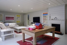 Bazeley House - floor - light,floor - wooden,living room,wood panneling,modern