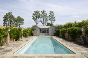 Bazeley House - swimming pool - outdoor,swimming pool