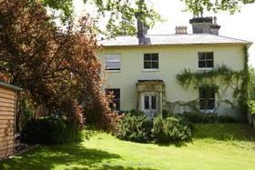 Belmont House - summerhouse