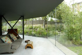Birchwood House - living room,modern