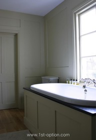 Brixton House - bathroom