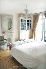 Bromley House - antique bed,antique furniture,bedroom,period,fireplace