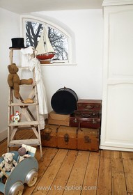Bromley House - 