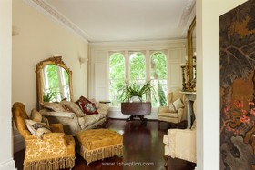 Cassland - metallic,opulent