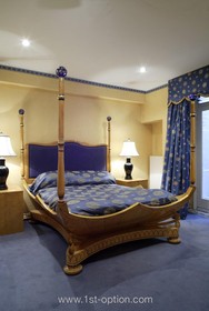 Cavendish Place - antique bed,period,bedroom,floor - carpet,floor - dark