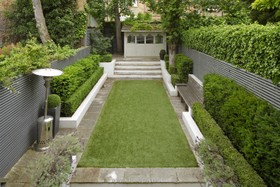 Chelsea House - garden - landscaped,garden