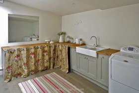 Craft House - floor - light,floor - wooden,utility room