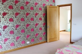 Etchingham Park - wallpaper,bright colours