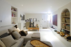 Hampton Lodge - 