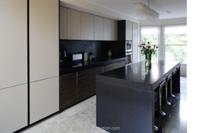Heath House - floor - tiled,kitchen,kitchen island,floor - light,modern