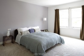 Heath House - modern,bedroom,floor - carpet,floor - light