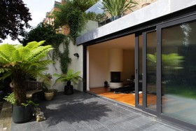 Heath House - 