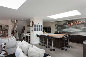 Hillbury - 