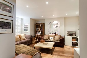 Hillbury - floor - wooden,living room,modern