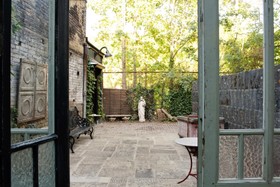 The House - terrace/patio
