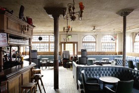 Jubilee Tavern - 