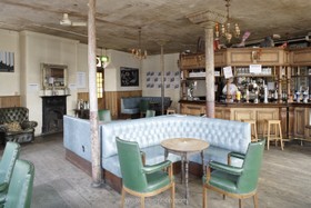 Jubilee Tavern - floor - wooden,period,floor - dark