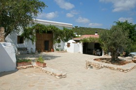 la-colina/thumbnails/la-colina_t_03.jpg