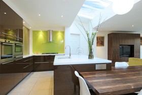 Landford Road - kitchen,kitchen island,modern