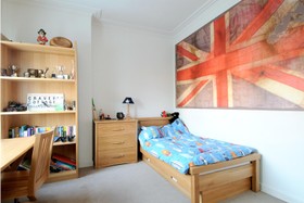 Landford Road - children's bedroom