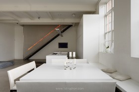 Lightbox - 