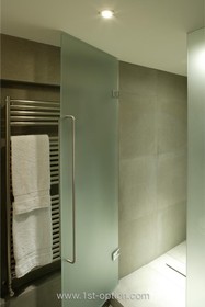 Lightbox - shower,modern