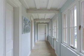 Limestone - floor - tiled,hallway