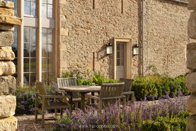 Limestone - terrace/patio