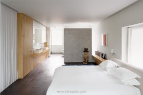 Line House - 