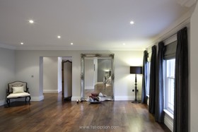 Littleworth - bedroom,mirror