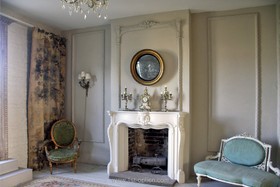 Lordship Park - living room,opulent,fireplace