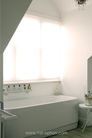 Mapesbury Road - bathroom,modern