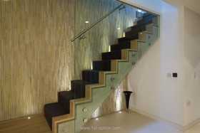 Millbrae - modern,staircase
