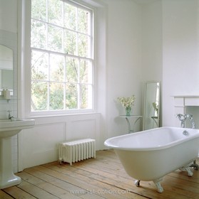 New Cross - bath -  roll top,period,bathroom,floor - wooden,floor - light,white space
