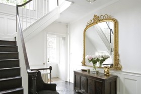 Petersham Common - hallway,mirror,period