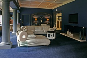 Pinewood House - 