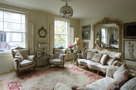 Richmond Road - living room,period