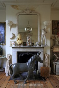 Richmond Road - floor - wooden,fireplace