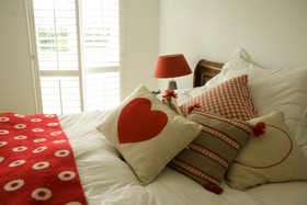 River House - bedroom