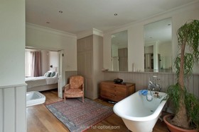Rosehill - bath -  roll top,bathroom,floor - wooden