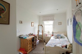 Rosehill - children's bedroom